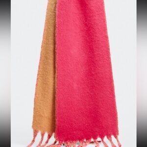 MANGO Two-tone fringed scarf